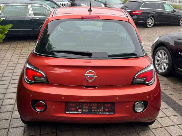 Opel Adam