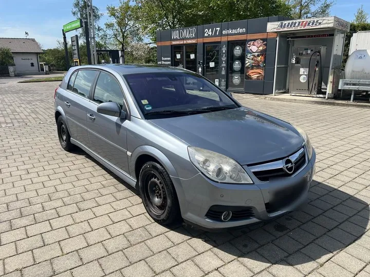 Opel Signum