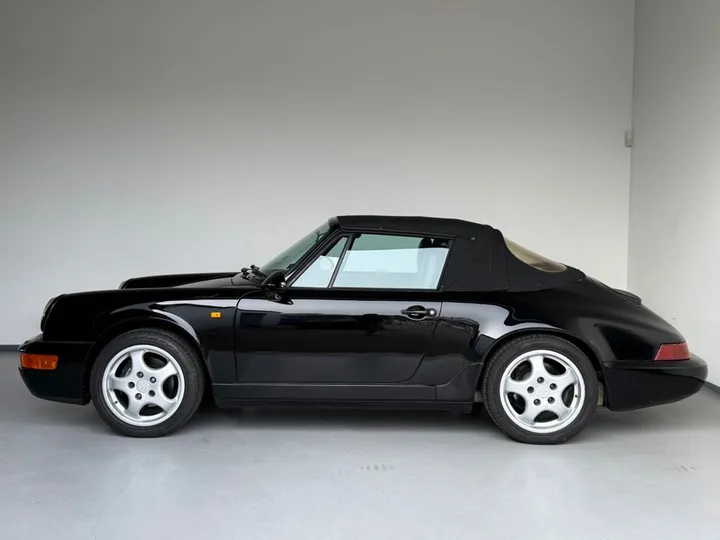 Porsche 964