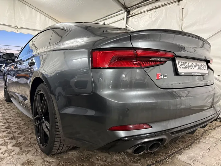 Audi S5