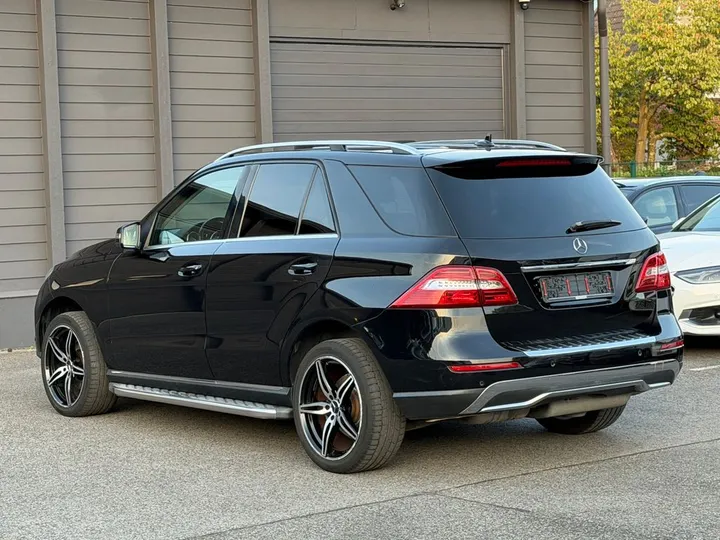 Mercedes-Benz ML 350