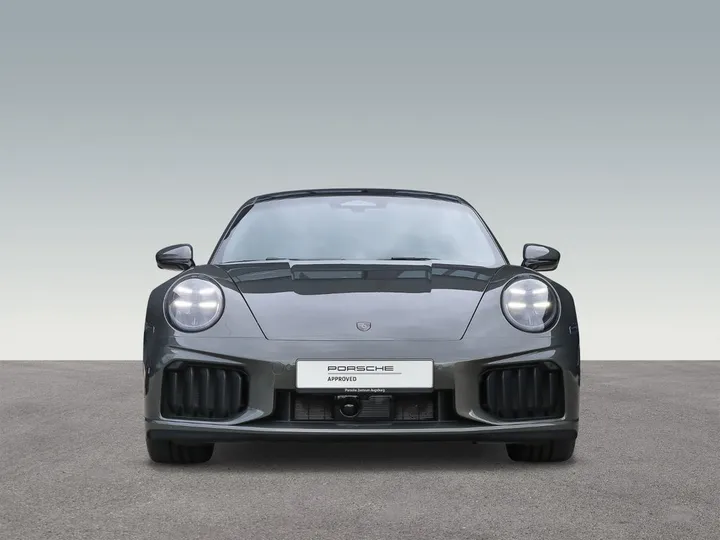 Porsche 992