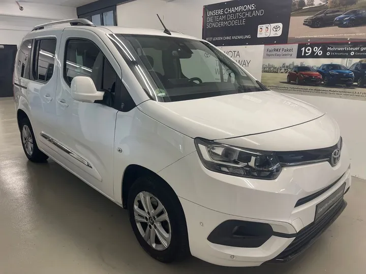 Toyota Proace Verso