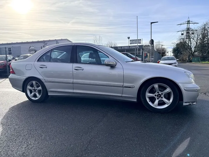 Mercedes-Benz C 200