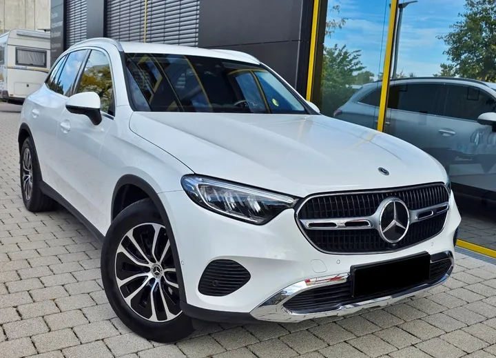 Mercedes-Benz CLC 220