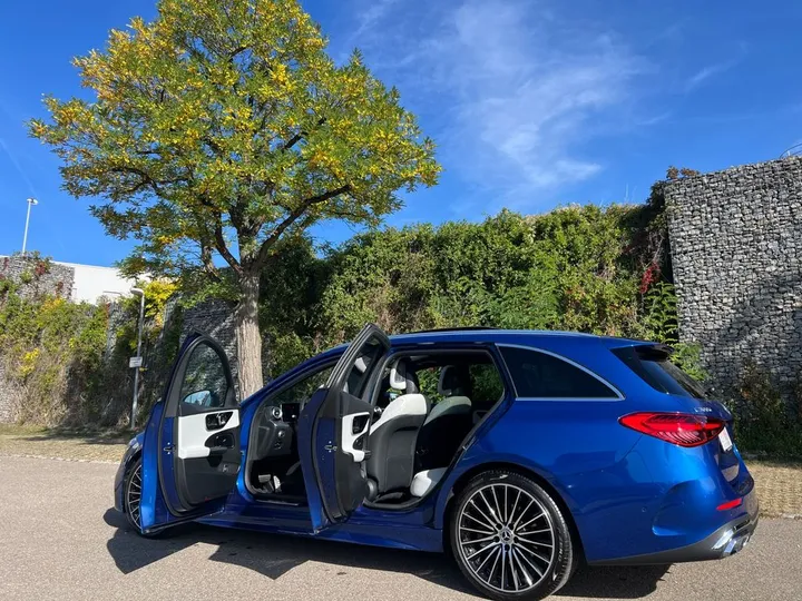 Mercedes-Benz C 300