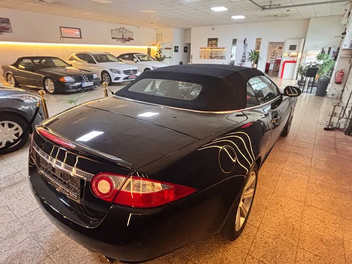 Jaguar XK
