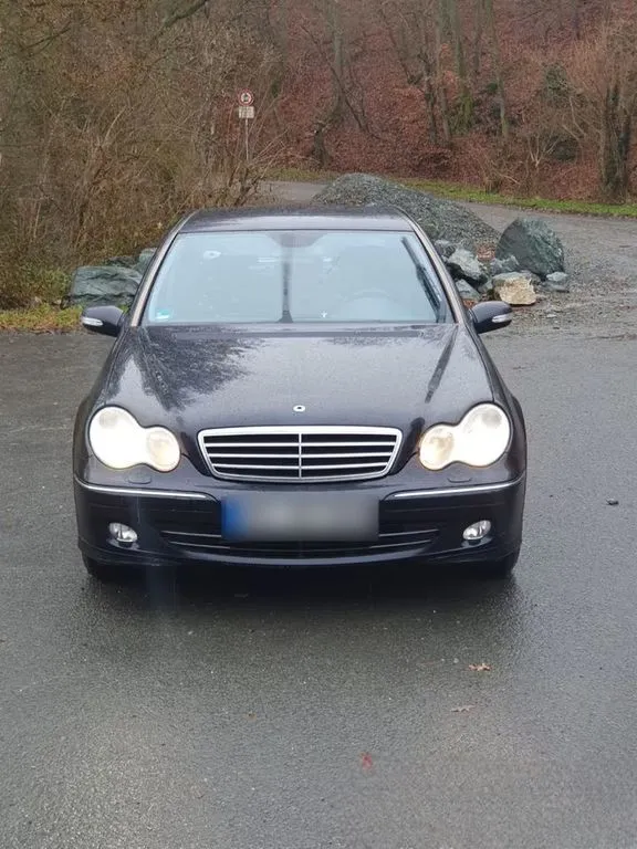 Mercedes-Benz C 180