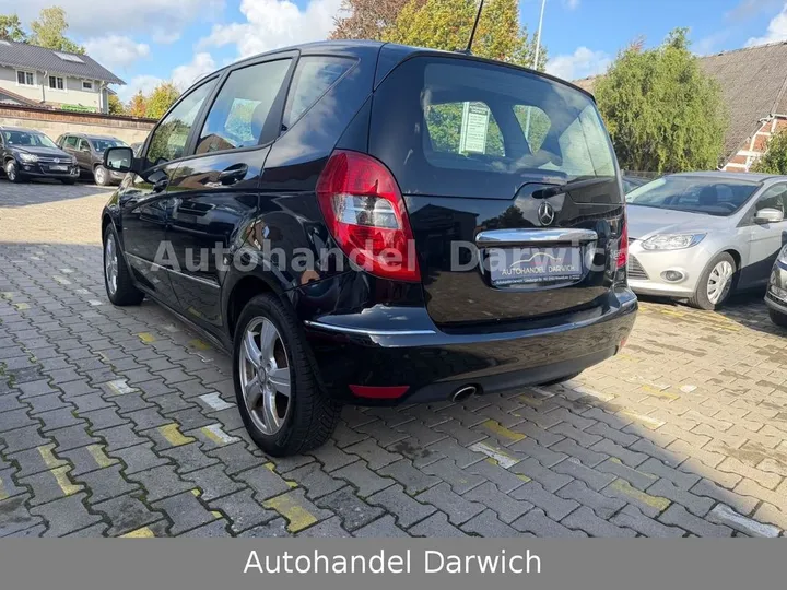 Mercedes-Benz A 160