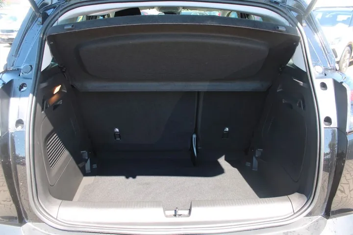 Opel Crossland (X)