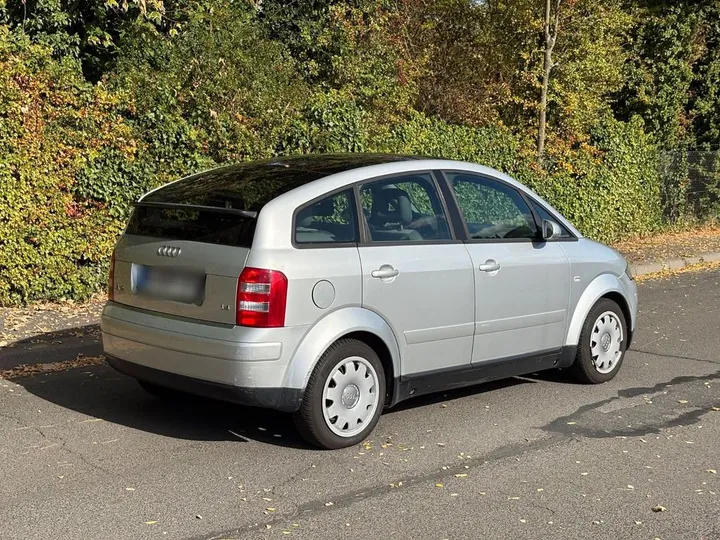 Audi A2