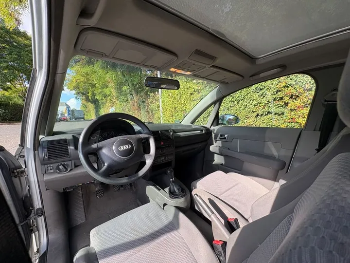 Audi A2