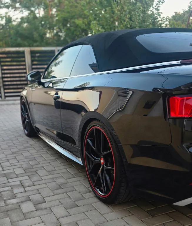 Audi S5