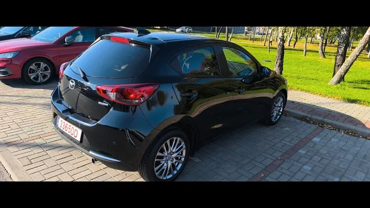 Mazda 2