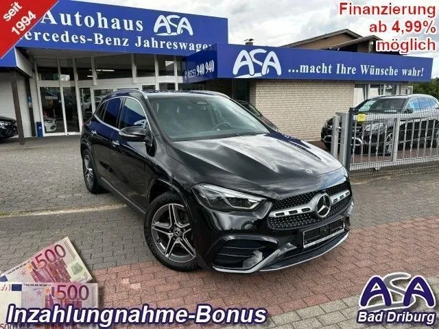 Mercedes-Benz GLA 200