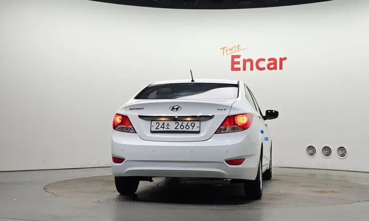 Hyundai Accent