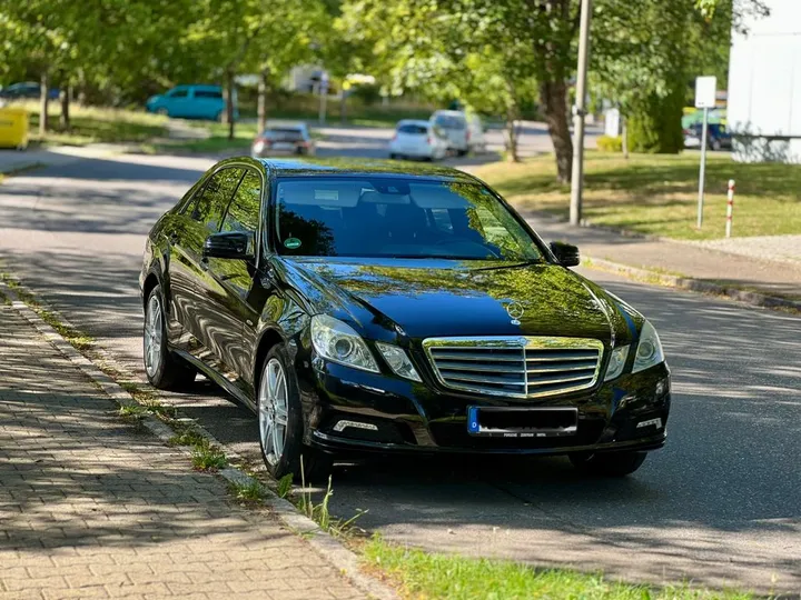 Mercedes-Benz E 250