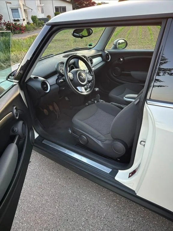 MINI ONE