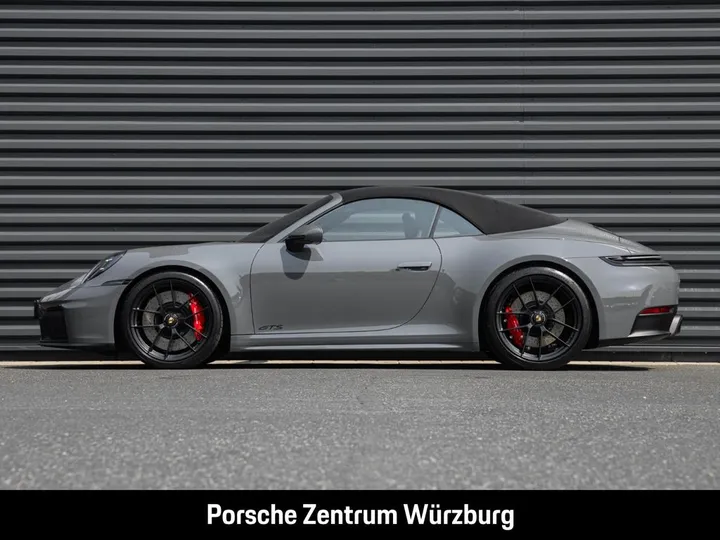 Porsche 992
