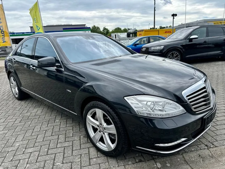 Mercedes-Benz S 500