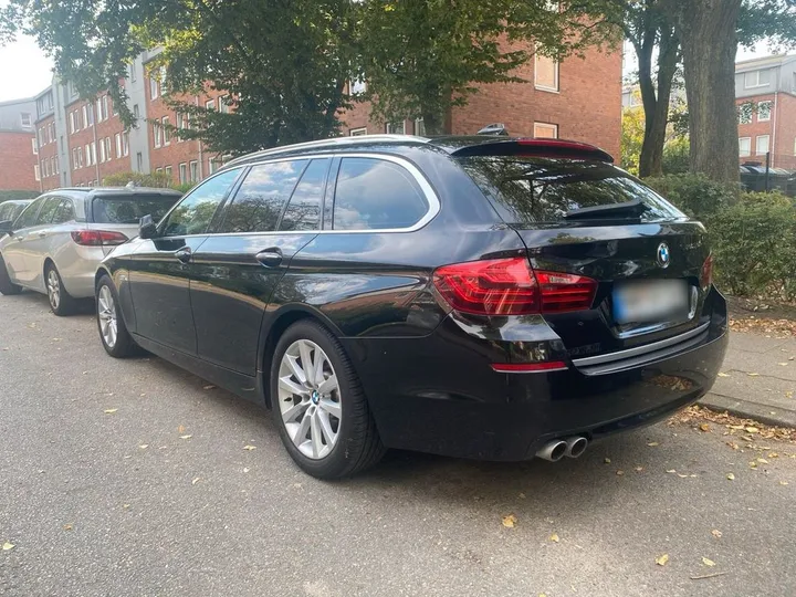 BMW 525