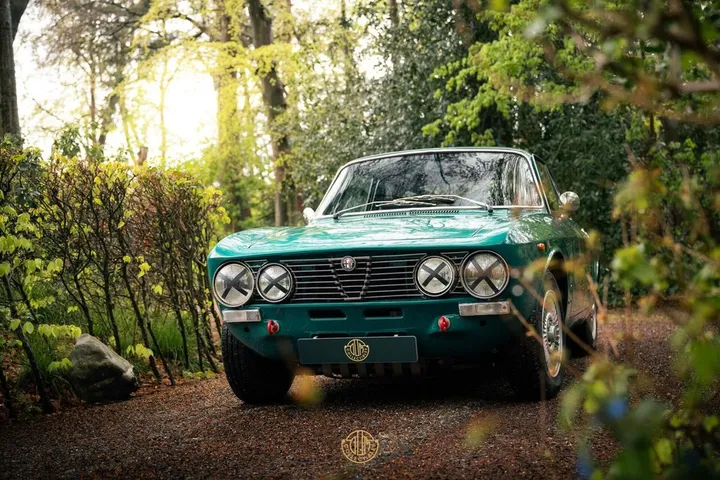 Alfa Romeo GTV