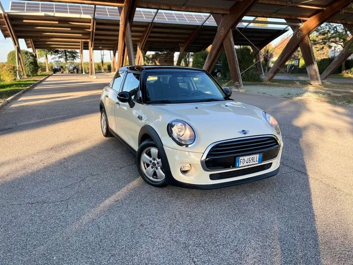 MINI Cooper D