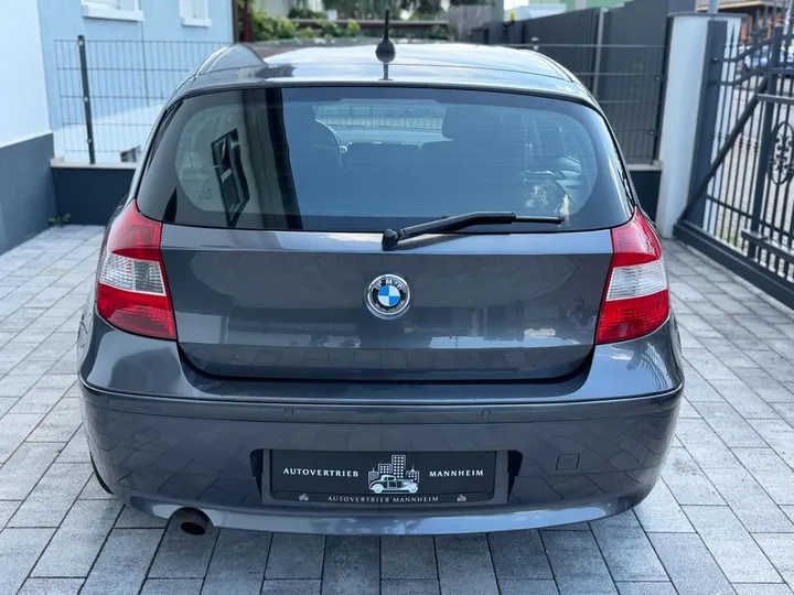 BMW 120