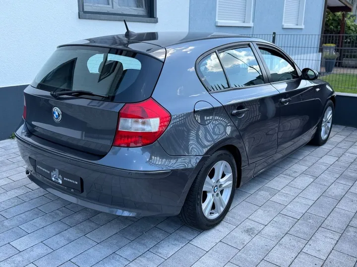 BMW 120