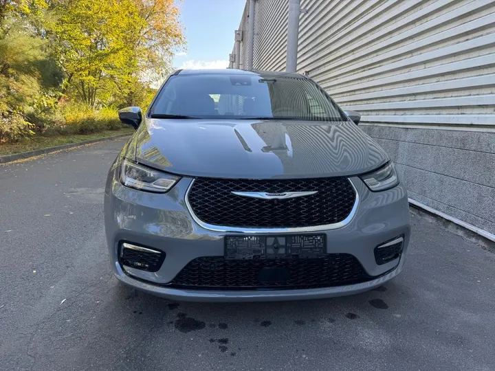 Chrysler Pacifica