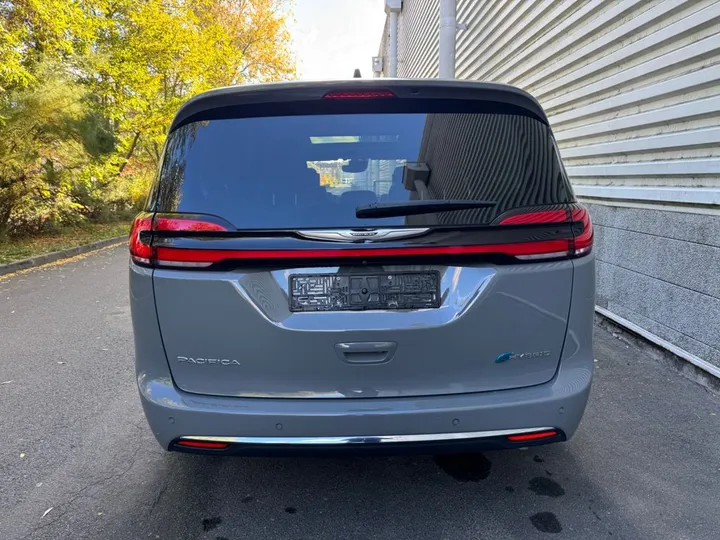 Chrysler Pacifica