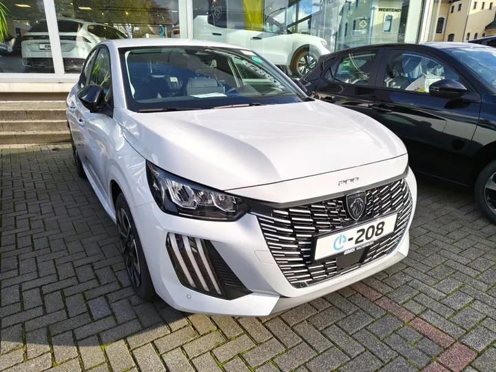 Peugeot 208
