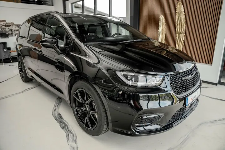 Chrysler Pacifica