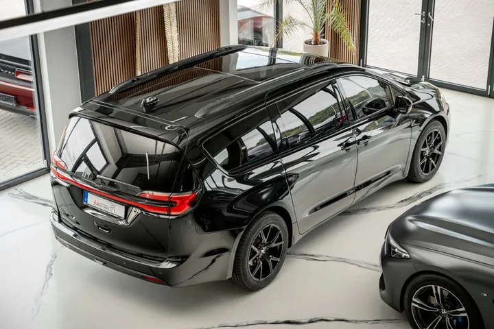Chrysler Pacifica