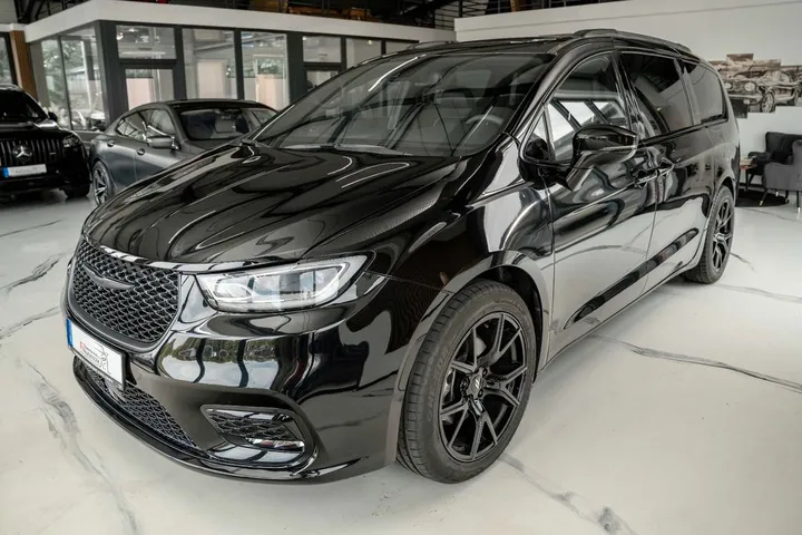 Chrysler Pacifica