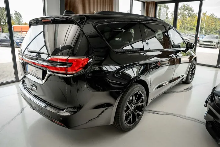 Chrysler Pacifica