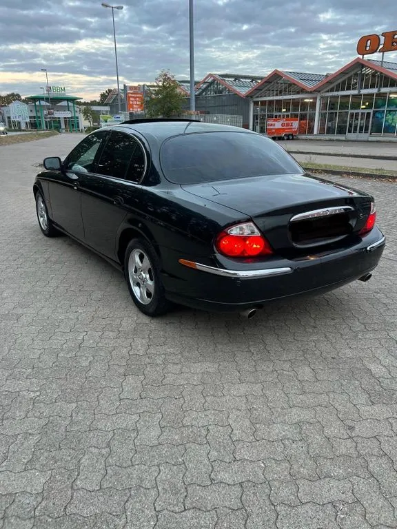 Jaguar S-Type