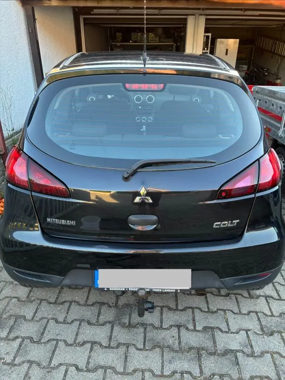 Mitsubishi Colt