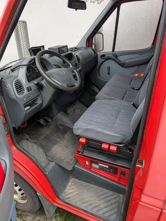 Mercedes-Benz Sprinter