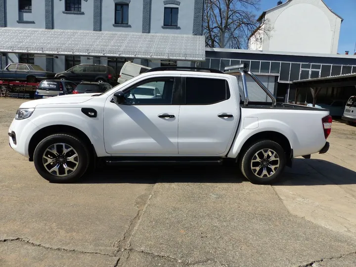 Renault Alaskan