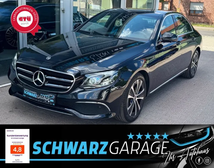 Mercedes-Benz E 220