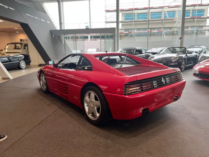 Ferrari 348