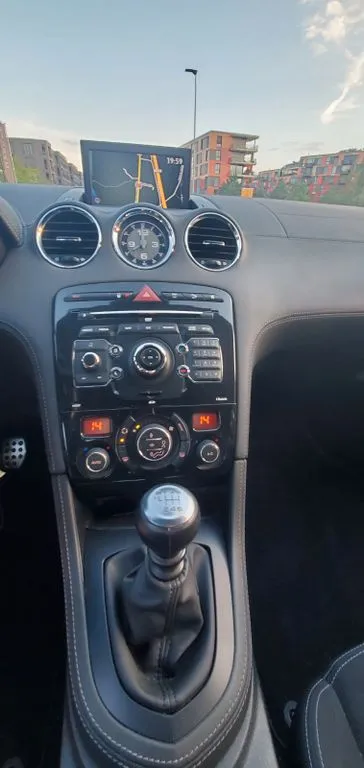 Peugeot RCZ
