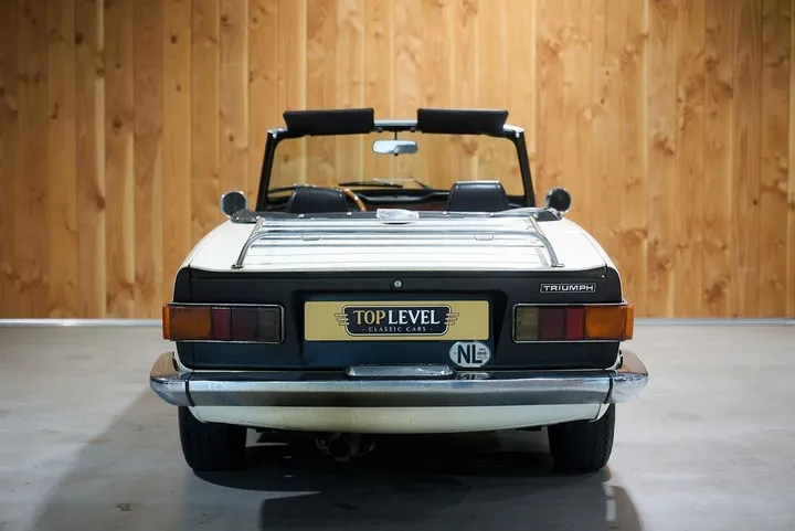 Triumph TR6