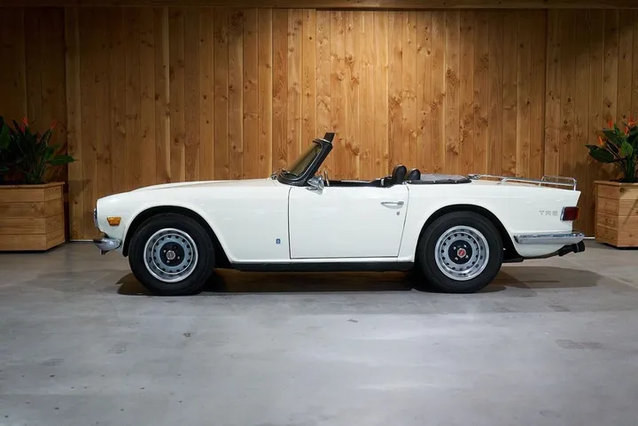 Triumph TR6