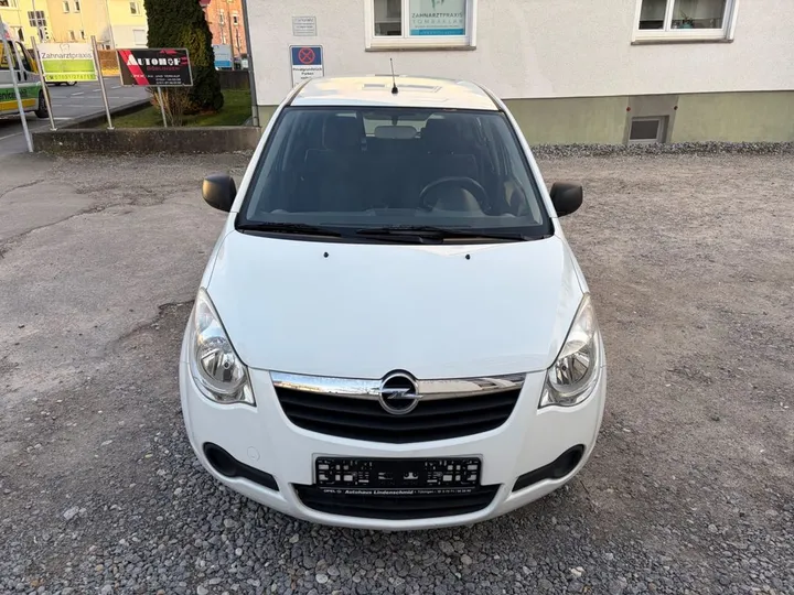 Opel Agila