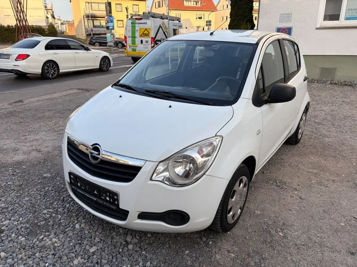 Opel Agila