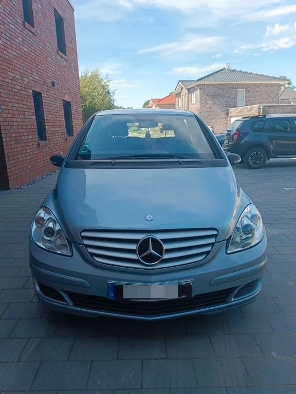 Mercedes-Benz B 150