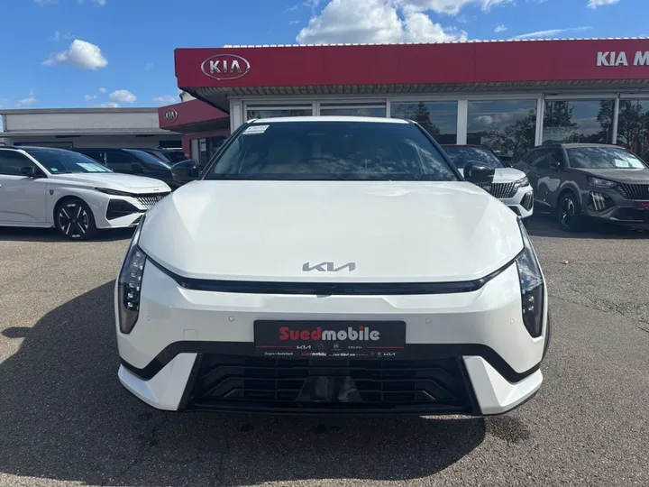 Kia EV4