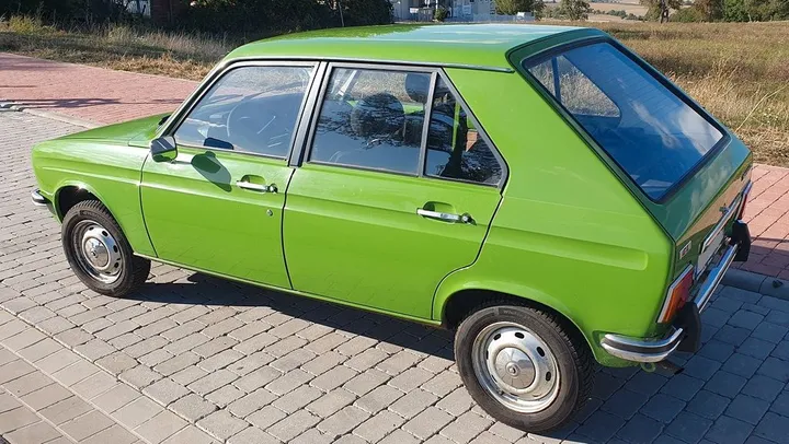 Peugeot 104